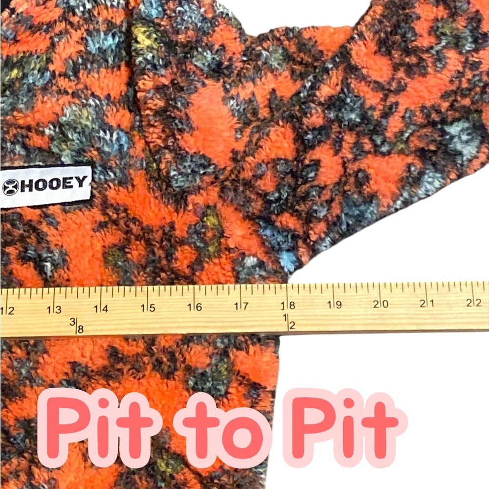 Hooey Orange and Black Patterned Fleece chunky Pullover - Picture 3 of 4